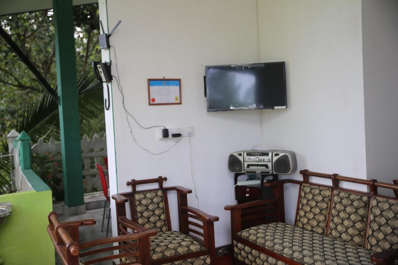 9 Arch View Rest Inn Ела Екстериор снимка