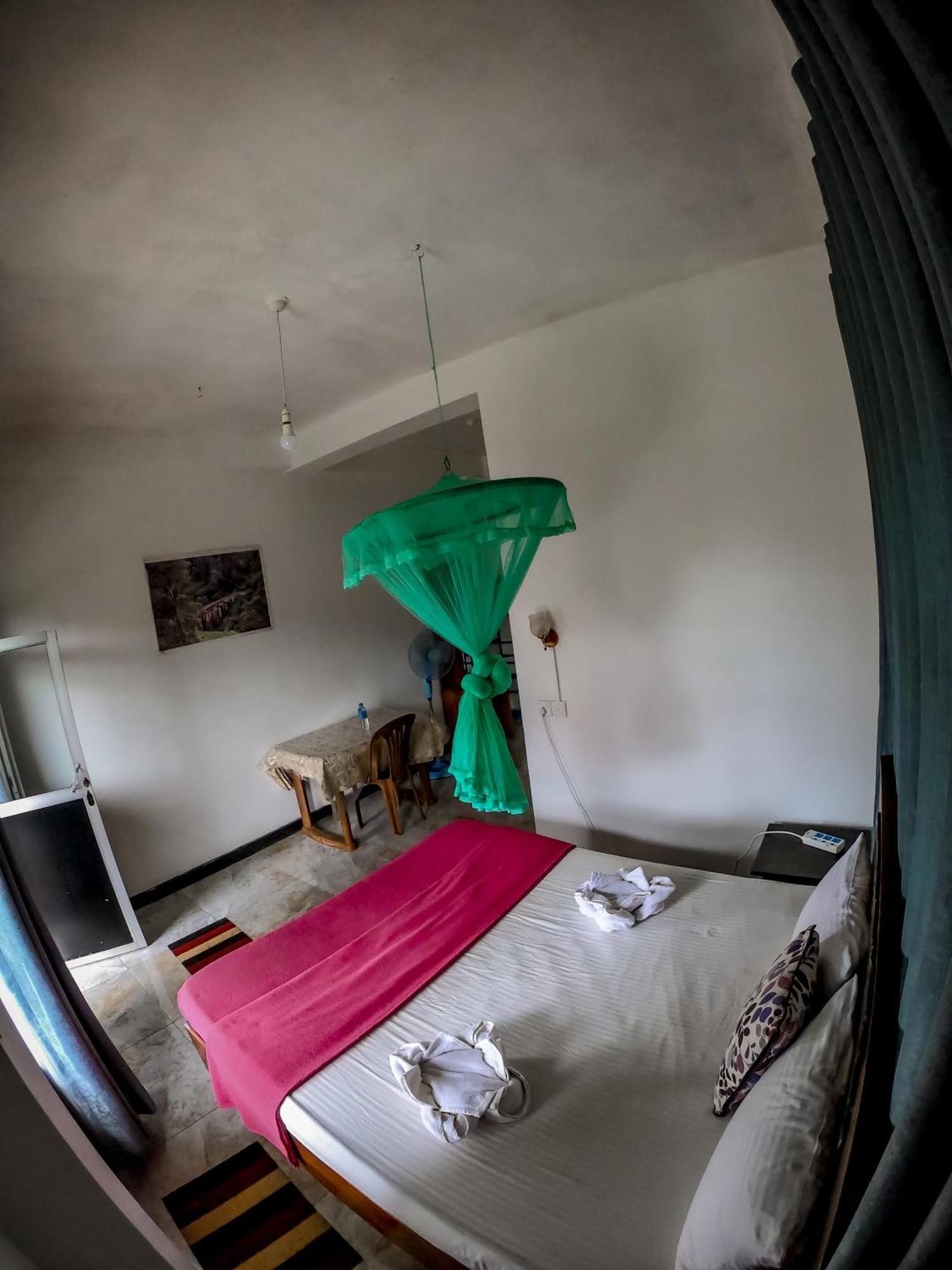 9 Arch View Rest Inn Ела Екстериор снимка