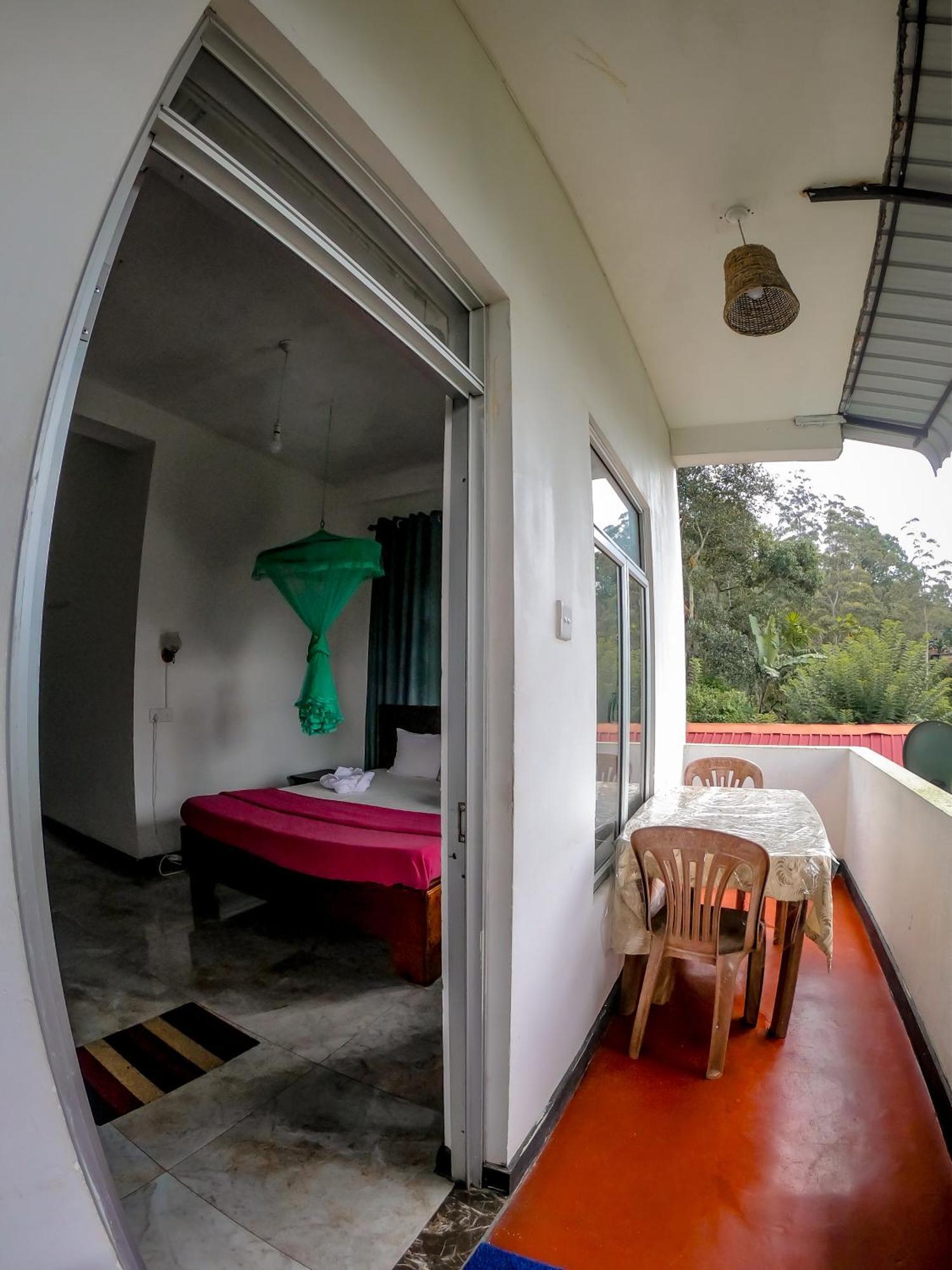 9 Arch View Rest Inn Ела Екстериор снимка