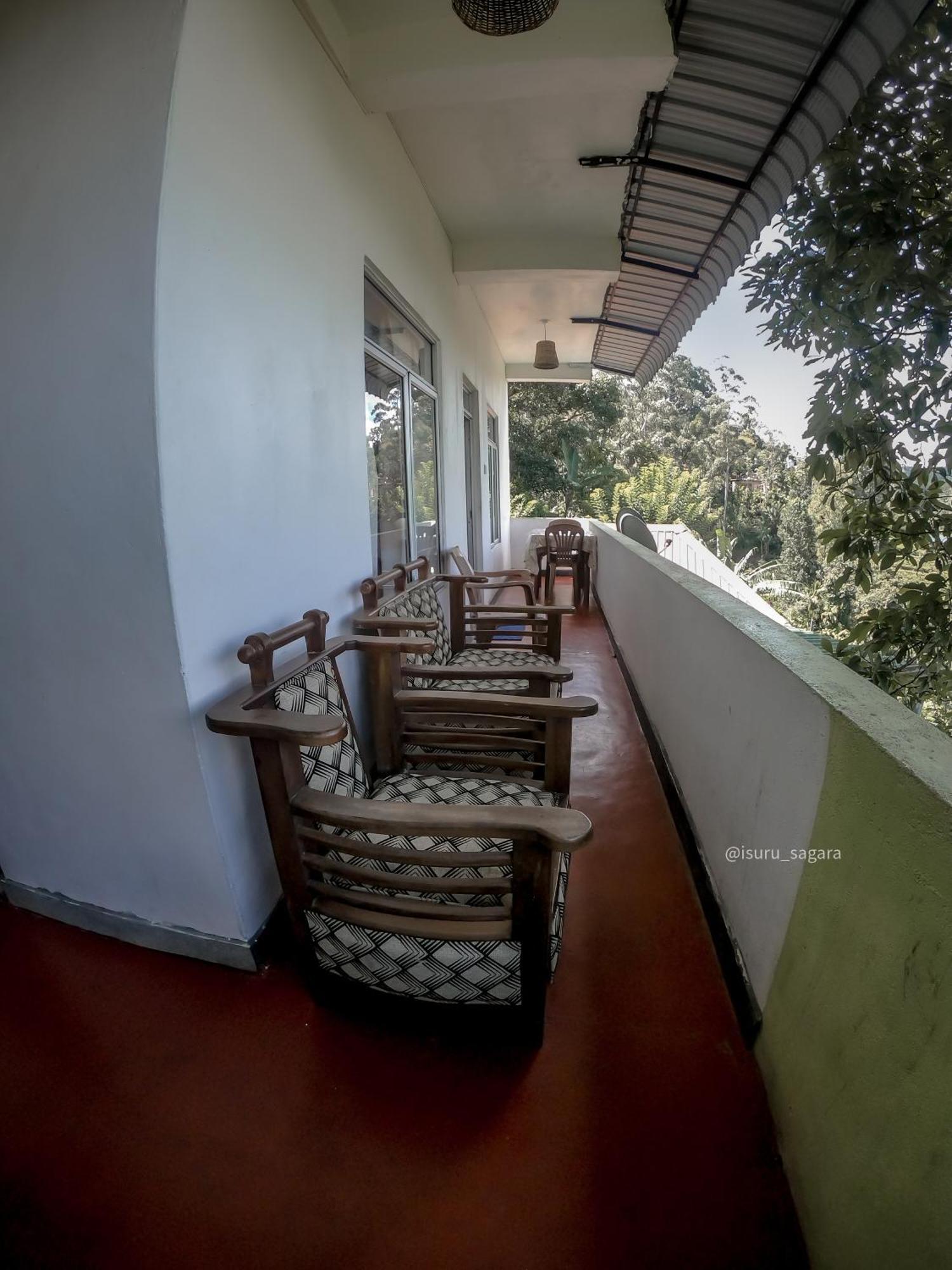 9 Arch View Rest Inn Ела Екстериор снимка