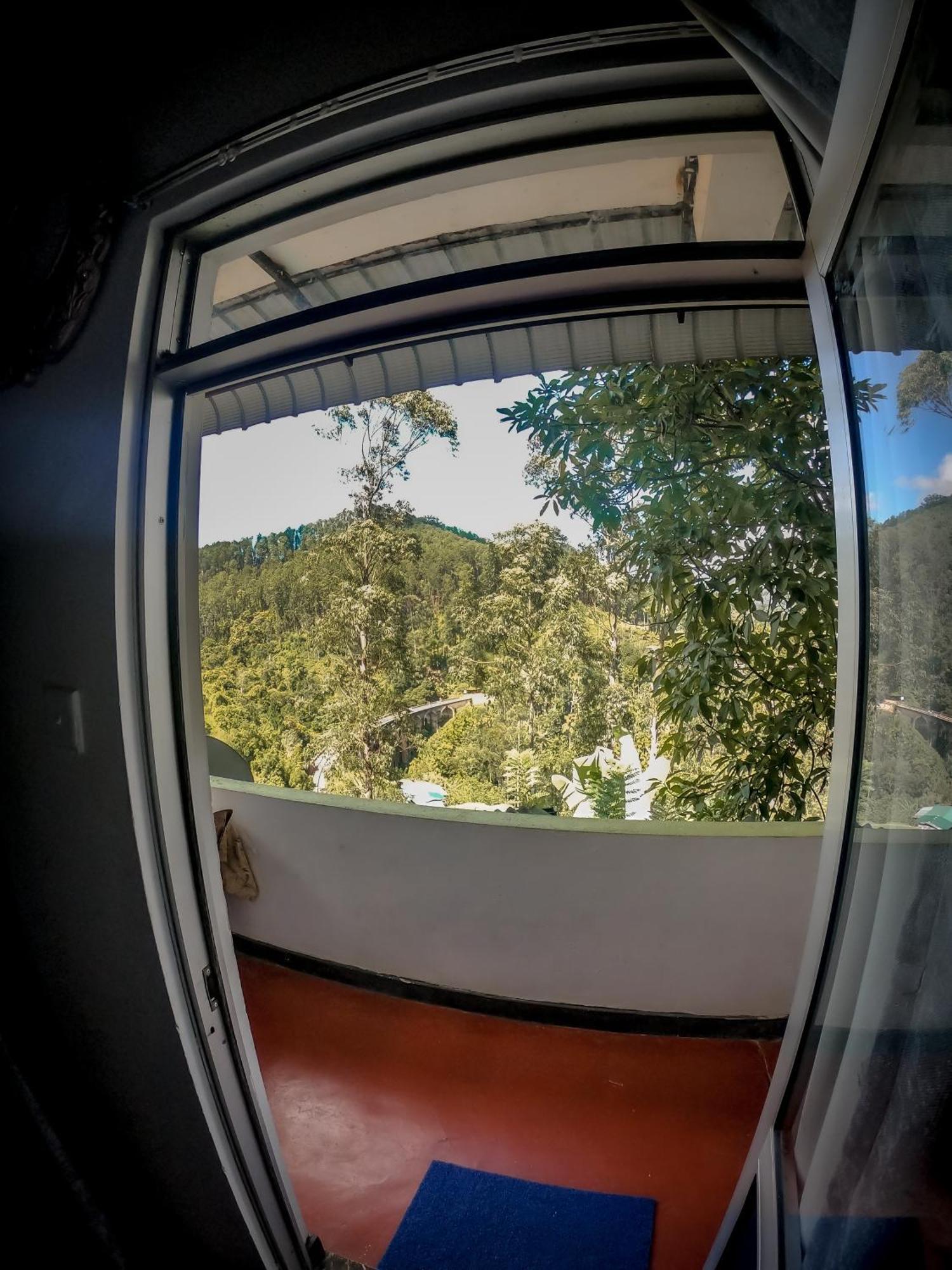 9 Arch View Rest Inn Ела Екстериор снимка